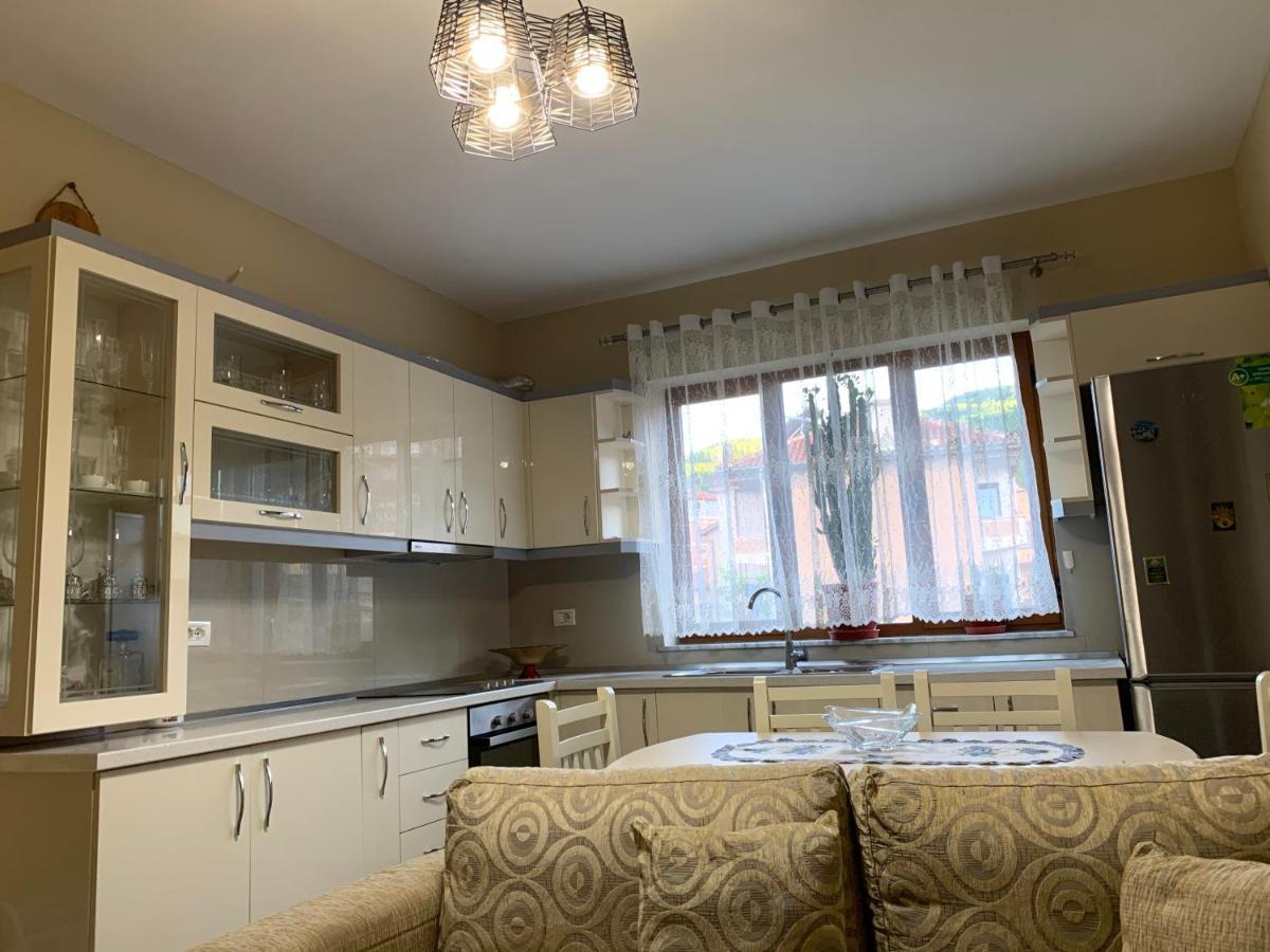 Syzo Apartments Pogradec Kültér fotó